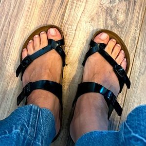 Birkenstock Mayari Black Patent Leather Sandal, Size 39, fits 9.5